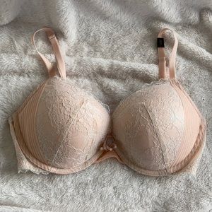 Victoria's Secret Dream Angels Push Up Pink Lace NWT